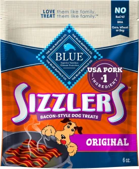 Blue Buffalo Sizzlers Natural Soft Dog Treats, Bacon-Style Soft-Moist Dog Treats with Real USA Pork, Original Flavor, 6-oz Bag