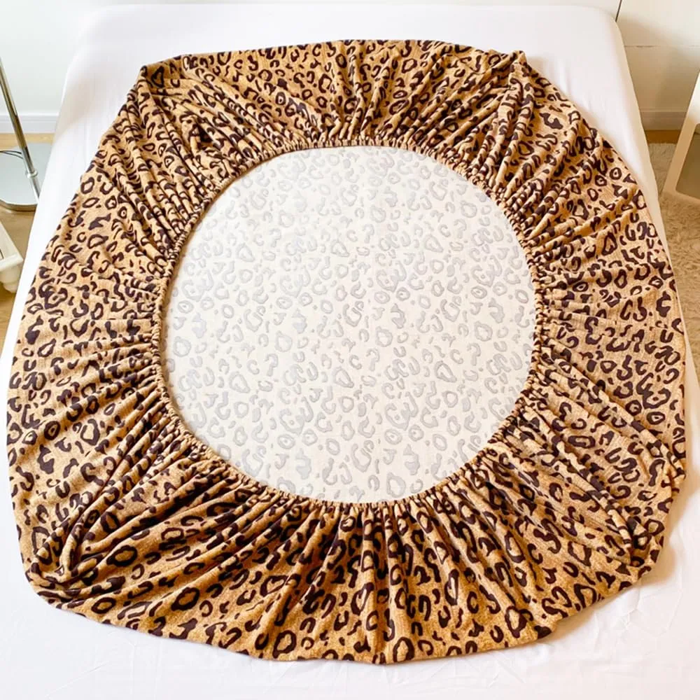 Leopard Fitted Sheet Full Size,Velvet Fitted Sheet Mattress Protector Cover with 15'' Deep Pocket Warm Fuzzy Bottom Sheet,Black (Not Include Pillowcases)