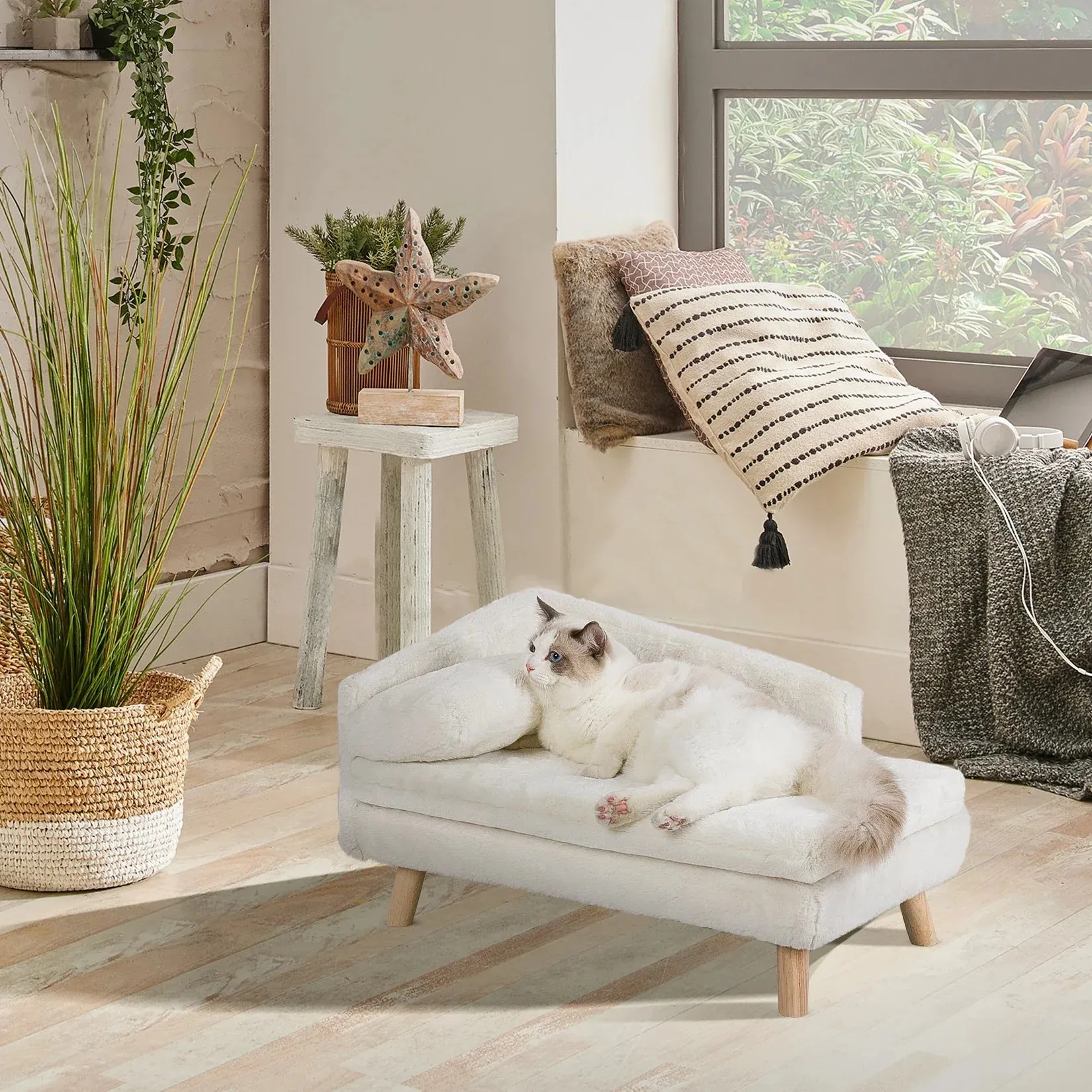 Pat and Pet Emporium | Pet Beds | Pet Sofa | Chaise Loungers