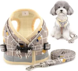 Zunea No Pull Small Dog Harness and Leash Set Adjustable Reflective Step-in Chihuahua Vest Harnesses Mesh Padded Plaid Escape Proof Walking Puppy Jacket for Boy Girl Pet Dogs Cats Khaki M